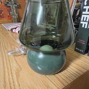 Elegant Green Glass Vase Lamp